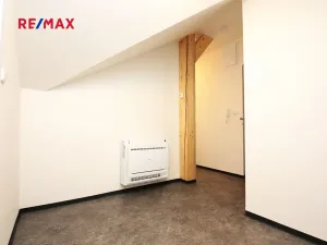 Pronájem bytu 2+kk, Kolín, Kmochova, 44 m2