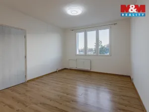 Prodej bytu 1+1, Klatovy - Klatovy III, Pod Hůrkou, 37 m2