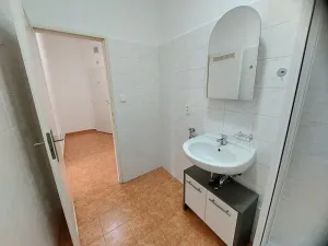Pronájem bytu 1+kk, Brno, Renneská třída, 35 m2