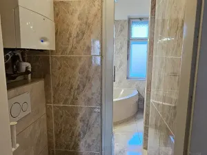 Pronájem bytu 2+1, Praha, Kladenská, 82 m2