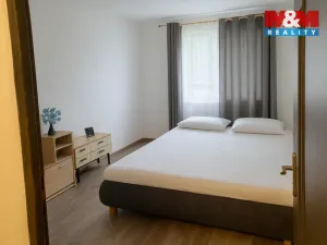 Prodej bytu 3+1, Nepomyšl, 90 m2