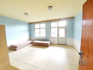 Prodej ubytování, Sychrov, 2100 m2