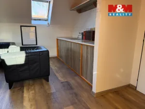 Pronájem bytu 1+1, Staňkovice, Zelená, 50 m2