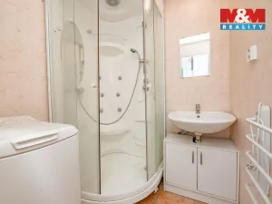 Prodej bytu 3+1, Rychnov nad Kněžnou, Na Trávníku, 69 m2