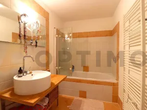 Prodej bytu 4+kk, Roztoky, Tyršovo nám., 88 m2