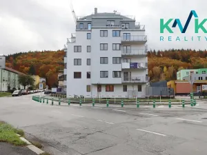 Pronájem bytu 3+kk, Karlovy Vary, Šumavská, 78 m2