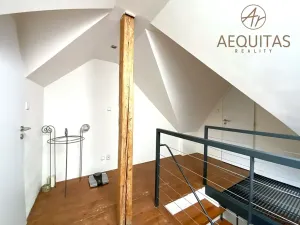 Pronájem bytu 4+kk, Liberec, Stroupežnického, 111 m2