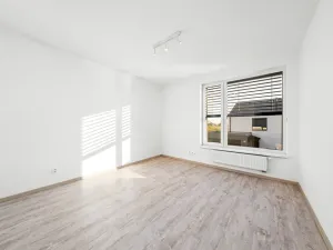 Prodej rodinného domu, Zlonín, Lísková, 192 m2