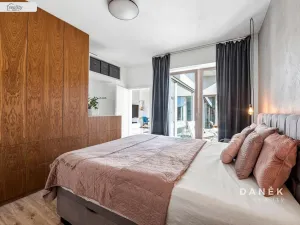 Prodej bytu 3+kk, Oslavany, náměstí 13. prosince, 76 m2