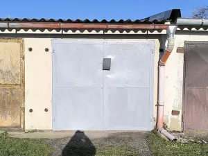 Pronájem garáže, Cheb, 17 m2