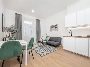 Prodej bytu 2+kk, Praha - Košíře, Brožíkova, 46 m2