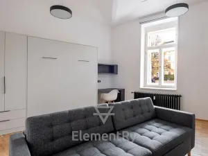 Pronájem bytu 1+1, Hradec Králové, Hradební, 40 m2