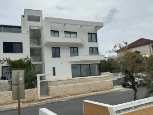 Prodej vily, Zadar, Chorvatsko, Krešimirova obala, 242 m2