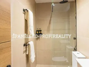 Prodej bytu 4+kk, Alicante, Španělsko, 102 m2