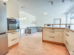 Pronájem bytu 3+kk, Olomouc, Jarmily Glazarové, 83 m2