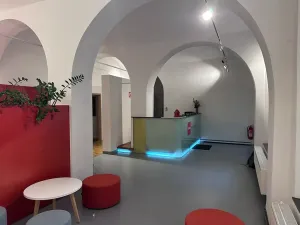 Pronájem kanceláře, Praha - Nové Město, Karlovo náměstí, 1110 m2