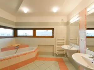 Pronájem rodinného domu, Praha - Břevnov, Rozdělovská, 360 m2