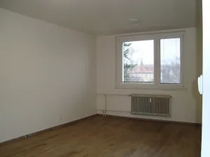 Prodej bytu 3+1, Hustopeče, Na Sídlišti, 73 m2