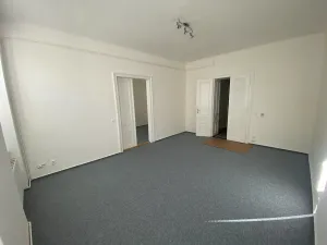 Pronájem bytu 2+1, Brno, Ptašínského, 78 m2