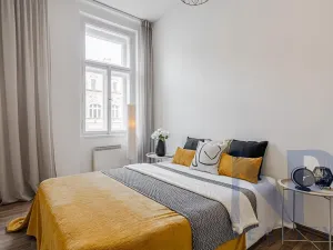 Pronájem bytu 2+kk, Praha - Nusle, Jaromírova, 42 m2