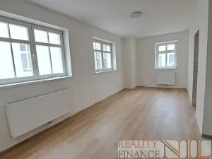 Pronájem bytu 2+kk, Plzeň, Prvomájová, 47 m2