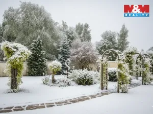 Prodej rodinného domu, Týnec nad Labem - Vinařice, 300 m2