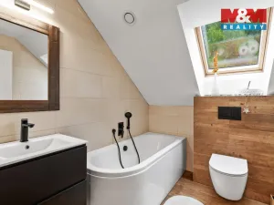 Prodej rodinného domu, Lučany nad Nisou, 156 m2