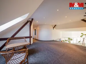 Prodej výrobních prostor, Žďár, 1089 m2