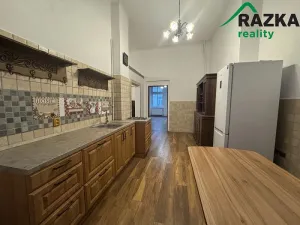 Prodej bytu 2+1, Karlovy Vary, 82 m2