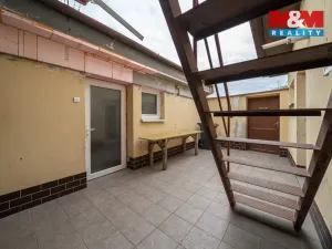 Prodej pozemku pro bydlení, Lobodice, 1643 m2