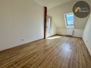 Prodej bytu 3+kk, Praha - Libeň, Zenklova, 86 m2