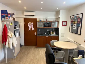 Pronájem výrobních prostor, Praha - Kunratice, Dobronická, 400 m2