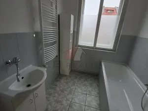 Pronájem bytu 4+1, Kolín, Štítarská, 100 m2
