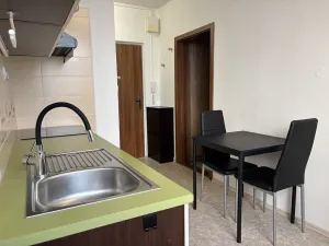 Pronájem bytu 1+1, Otrokovice, Polní, 32 m2