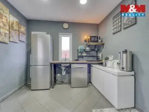 Prodej výrobních prostor, Stružná, 216 m2