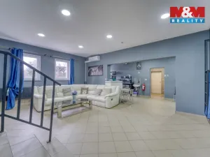 Prodej výrobních prostor, Stružná, 216 m2