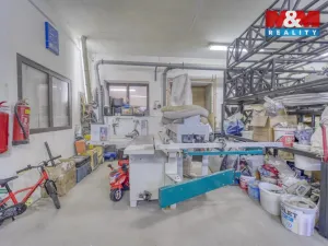 Prodej výrobních prostor, Stružná, 216 m2