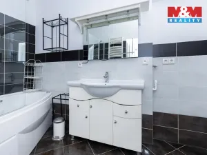 Pronájem bytu 4+kk, Pardubice - Pardubice-Staré Město, Zelenobranská, 90 m2