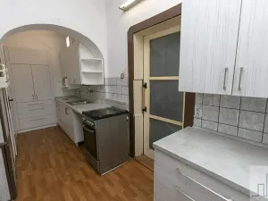 Prodej vícegeneračního domu, Lahošť, Švermova, 250 m2