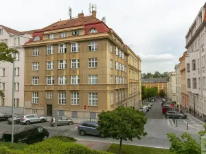 Prodej bytu 3+1, Praha - Žižkov, Koldínova, 86 m2