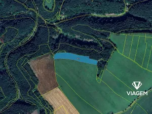 Prodej podílu pole, Blatce, 1926 m2