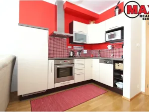 Pronájem bytu 2+kk, Praha - Hrdlořezy, V třešňovce, 61 m2