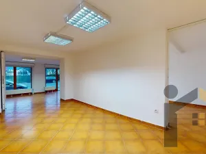 Pronájem obchodního prostoru, Praha - Hostivař, Hornoměcholupská, 88 m2