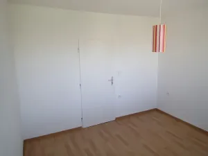 Prodej bytu 3+1, Chrast, U Pošty, 62 m2