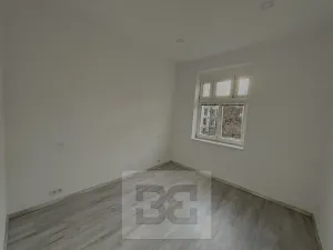 Pronájem bytu 2+kk, Praha - Košíře, Pod Kavalírkou, 53 m2