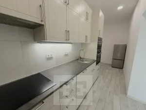 Pronájem bytu 2+kk, Praha - Košíře, Pod Kavalírkou, 53 m2