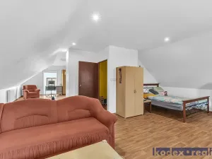 Prodej rodinného domu, Hradec Králové, U Jednoty, 300 m2