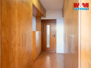 Prodej rodinného domu, Mokrovraty, 375 m2