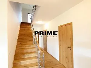 Pronájem rodinného domu, Praha - Řepy, U Lesoparku, 408 m2