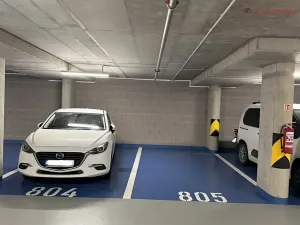 Pronájem garážového stání, Praha - Modřany, Mezi vodami, 16 m2